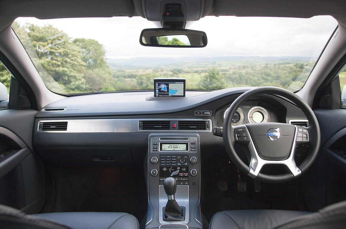 Review volvo xc70 Review volvo xc70